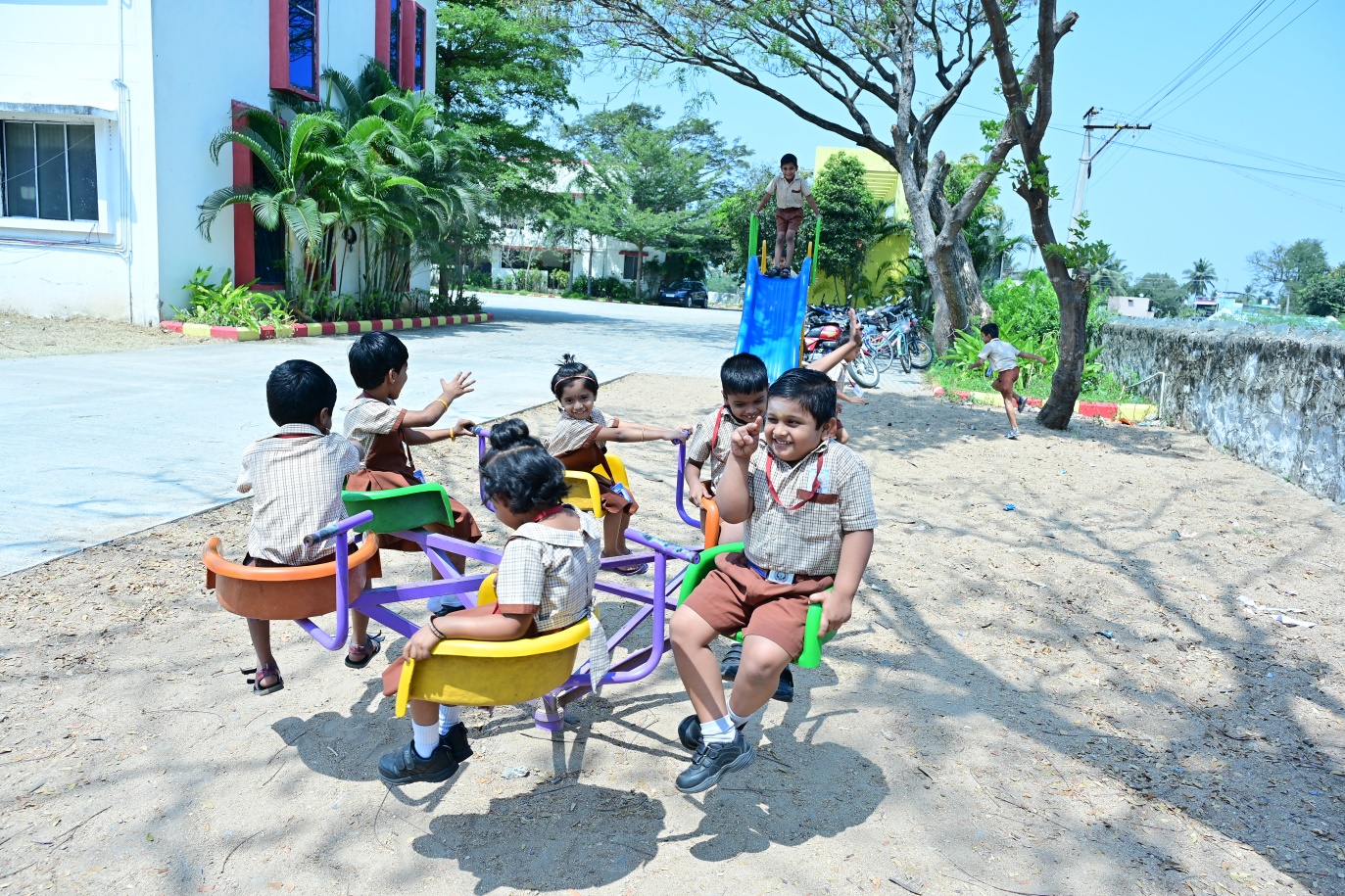 MVM Campus Photo